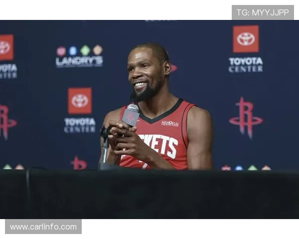 NBA火箭队14号球员介绍及赛场表现分析